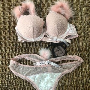 Victoria’s Secret bra panty set 36 b thong m nwt